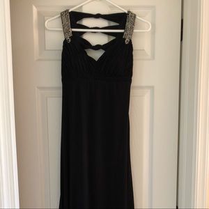 Beautiful long black formal/prom dress size 4